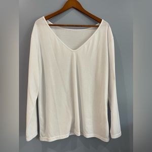 White V-Neck Basic Long Sleeve T-Shirt Size XL